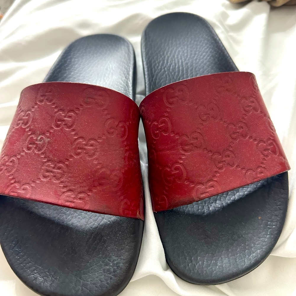 Hardy wear. Gucci slides